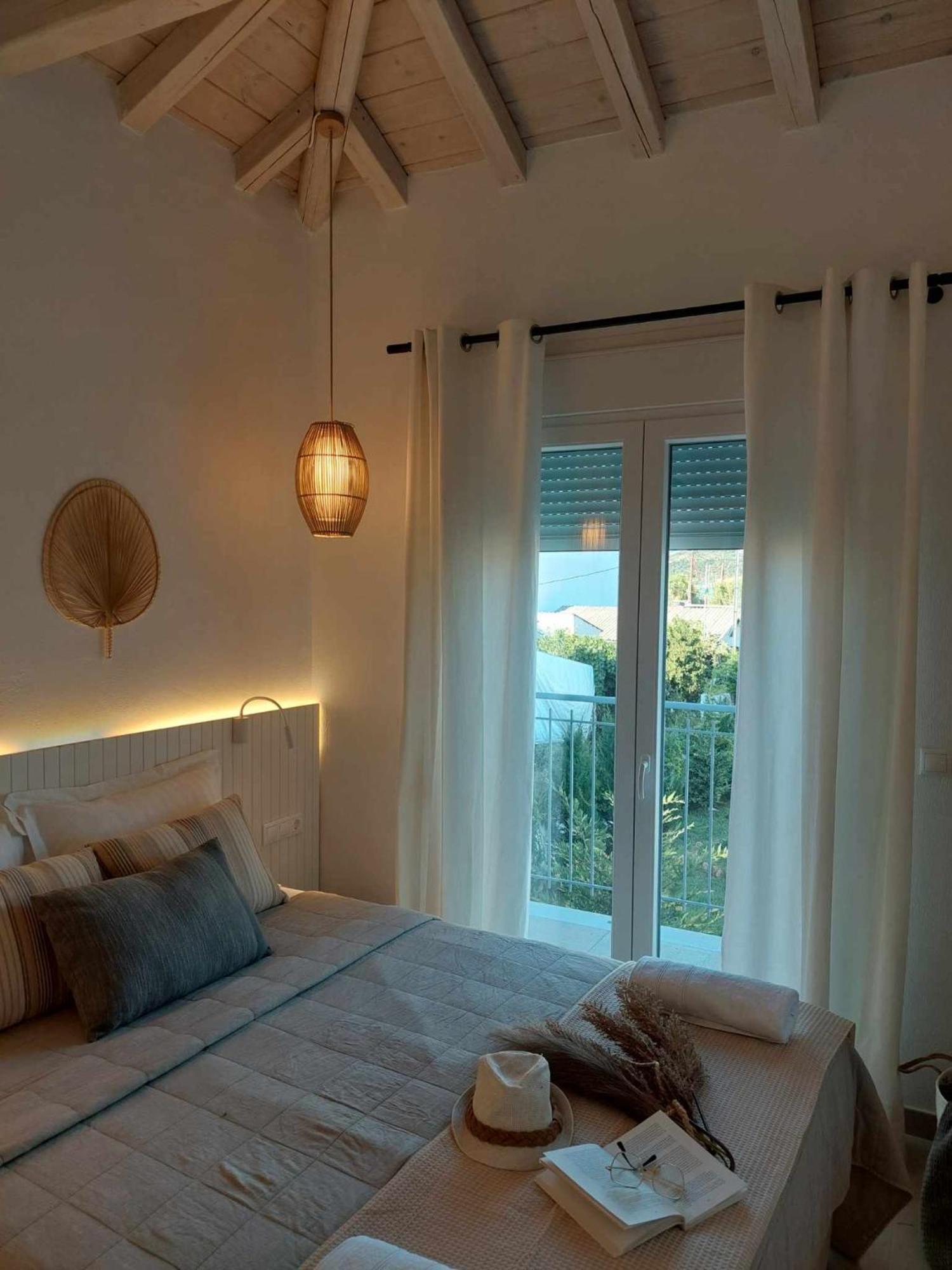 Maya apartments Skiathos Town Bagian luar foto